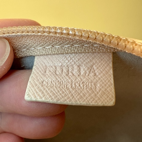 Furla signature zip top cosmetic case set (set of two). Baby pink. - Picture 2 of 7